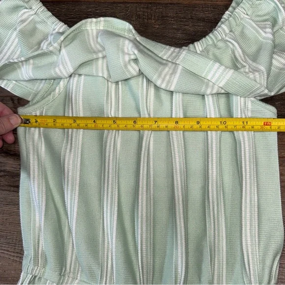 Girls Size 10 Mint Green Stripe Off Shoulder Ruffle Jumpsuit Wide Leg Romper - Picture 4 of 5